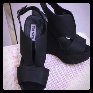 Steve Madden wedge sandals
